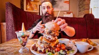 Stratosphere Burger Challenge thumbnail