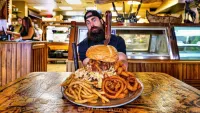 Graveyard Burger Challenge thumbnail