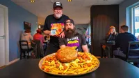 Giant Pølsemix Burger Challenge thumbnail