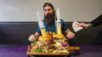 Deluxe Burger Challenge thumbnail