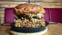 Yorkshire Pudding Burger Challenge thumbnail
