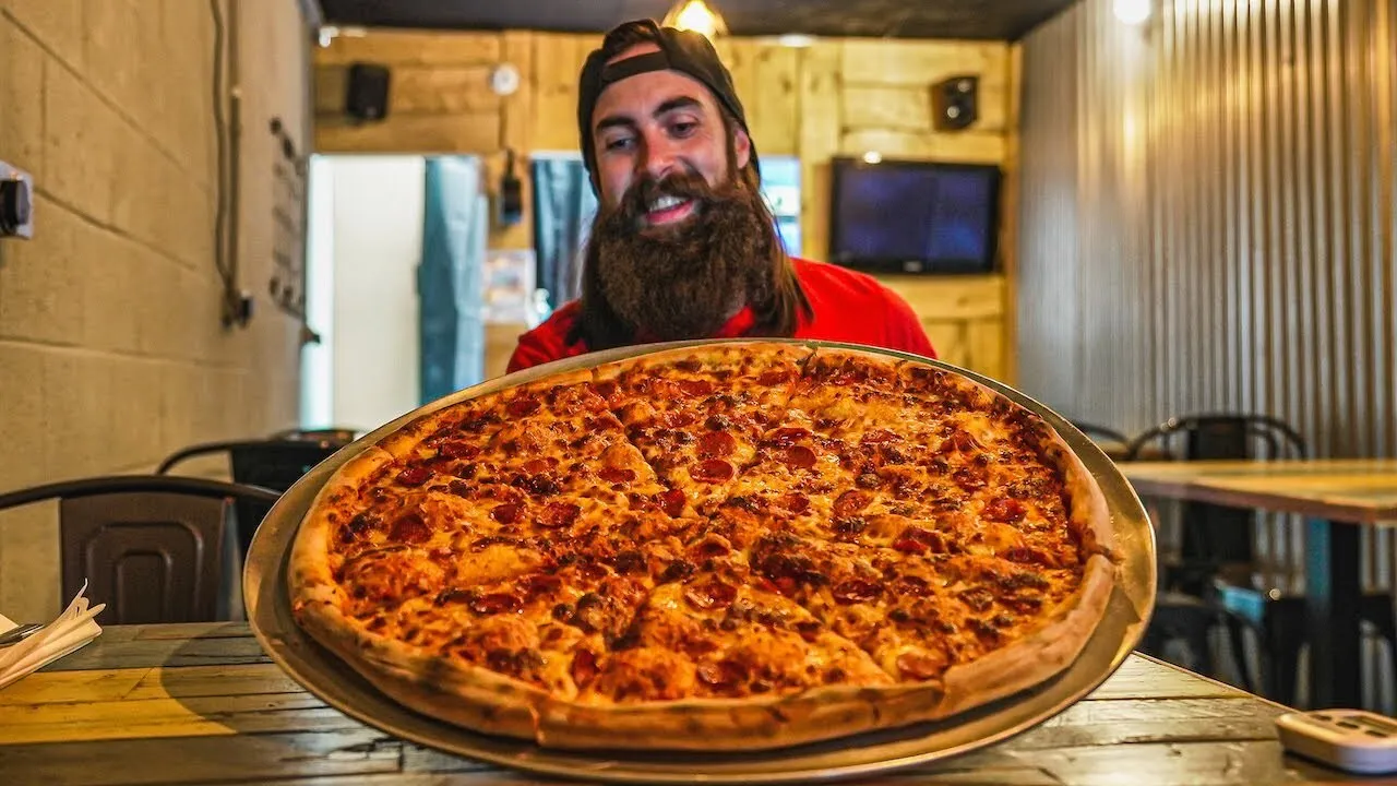 Thumbnail for the 20" Pizza Challenge at Bronx Kitchen video