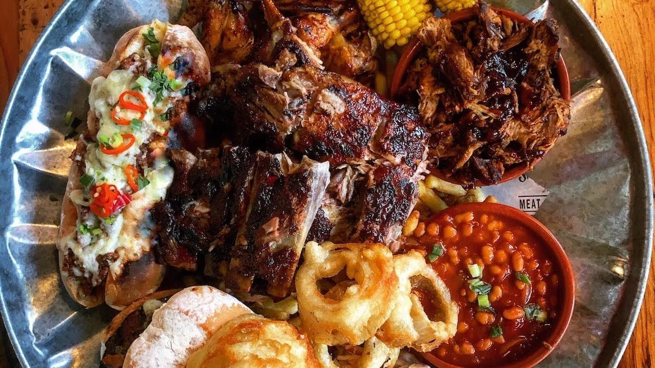 Thumbnail for the BBQ Challenge at Holy Moly's video