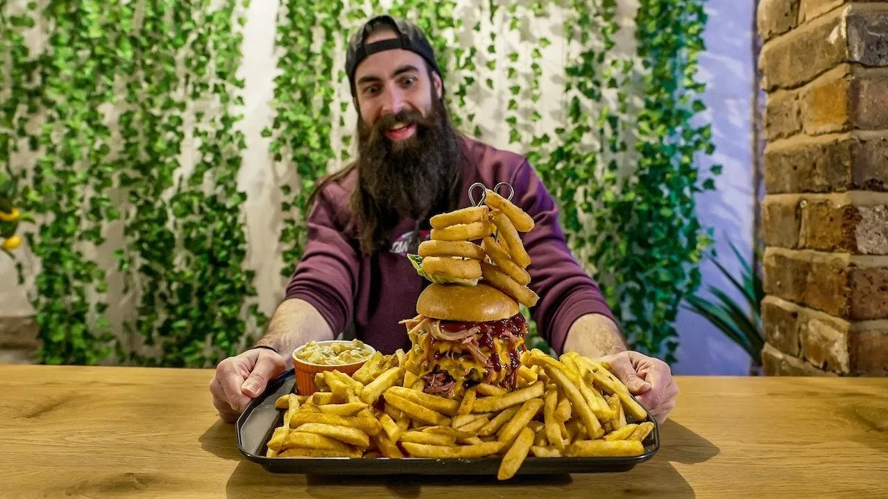Thumbnail for the Uncle Sam Challenge at Gingerz BBQ video