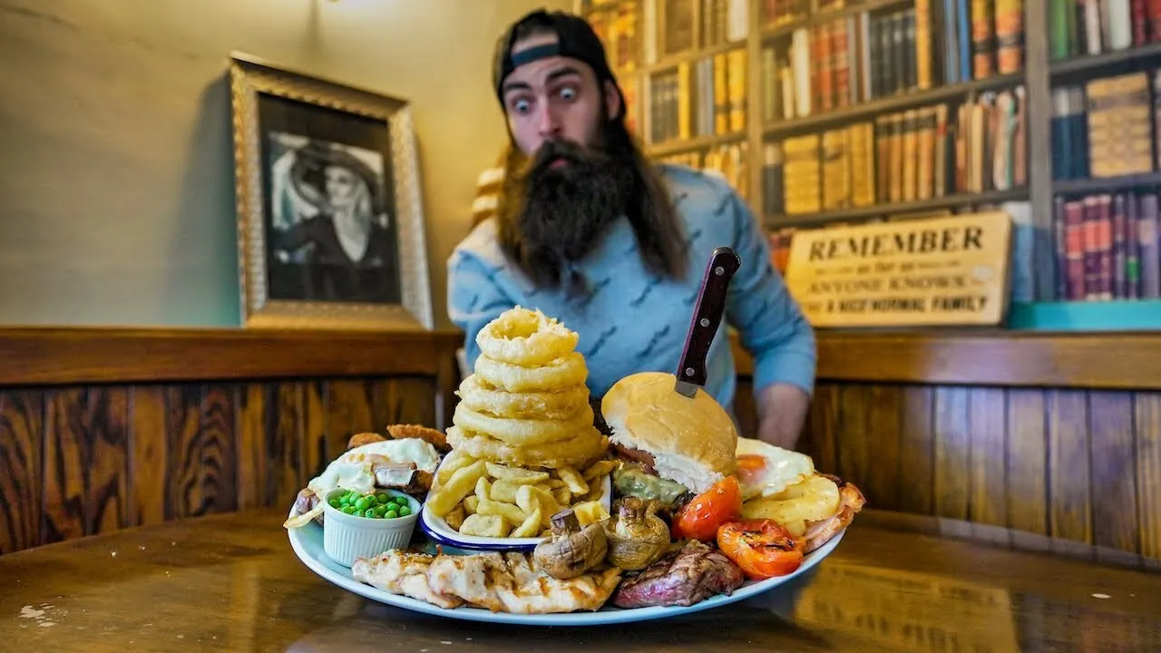 Thumbnail for the Big Daddy Mixed Grill Challenge at Wentworth Arms video