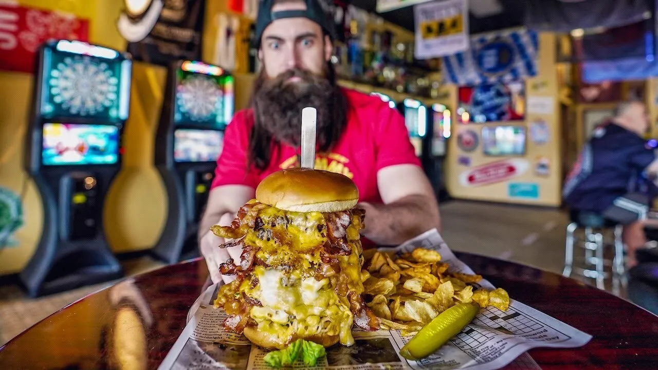 Thumbnail for the Half Barrel Burger Challenge at Roque Pub video