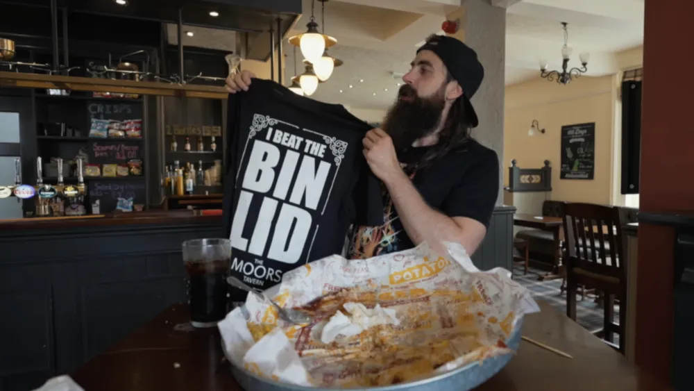 Bin Lid Challenge at The Moors Tavern